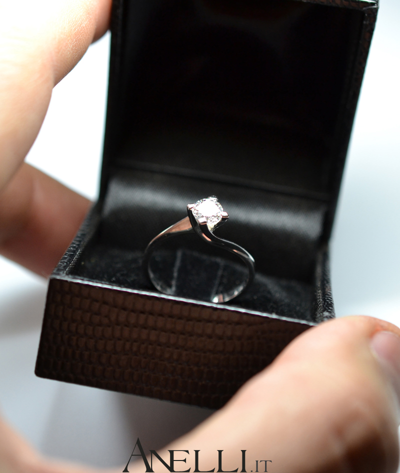 Anello on sale 40 carati