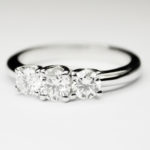 Anello Trilogy 0,85 carati colore F purezza IF GIA