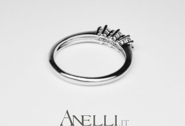 Anello Trilogy Diamanti 0,36 carati D-VVS1