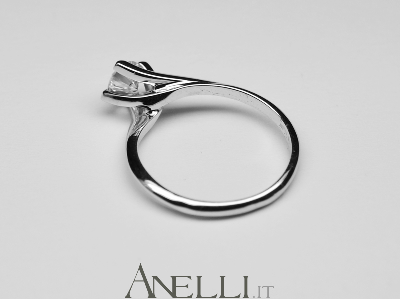 Valentino Solitaire Ring with Diamond - Artlinea S.r.l.