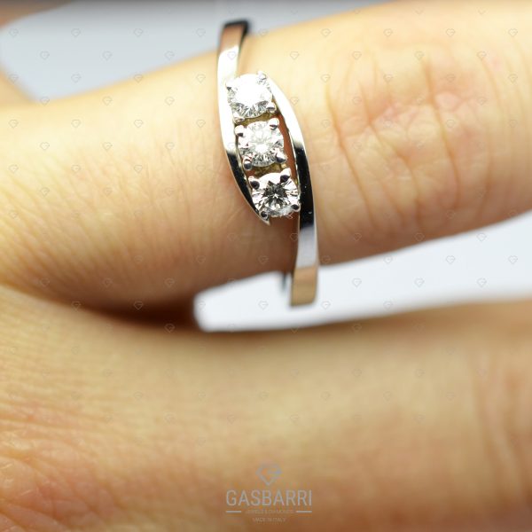 Anello Delfino 3 Diamanti F-VS1