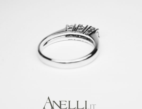 Trilogy con Diamanti F-IF (0,51 ct)