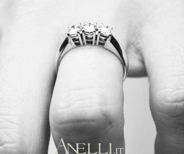 Trilogy con Diamanti F-IF (0,51 ct)