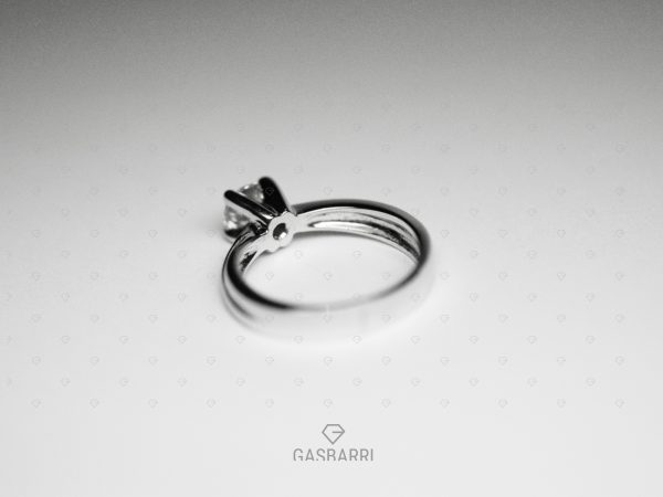 Anello 0.48 carati colore D purezza IF