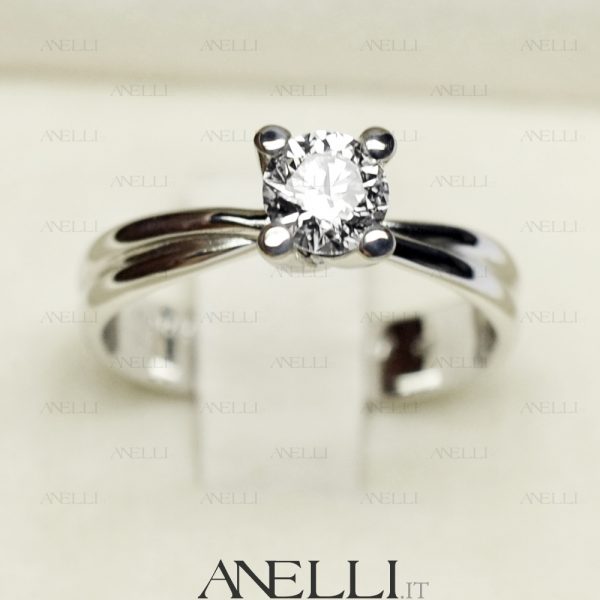 Anello con Diamante da collezione 0.45 carati D-IF