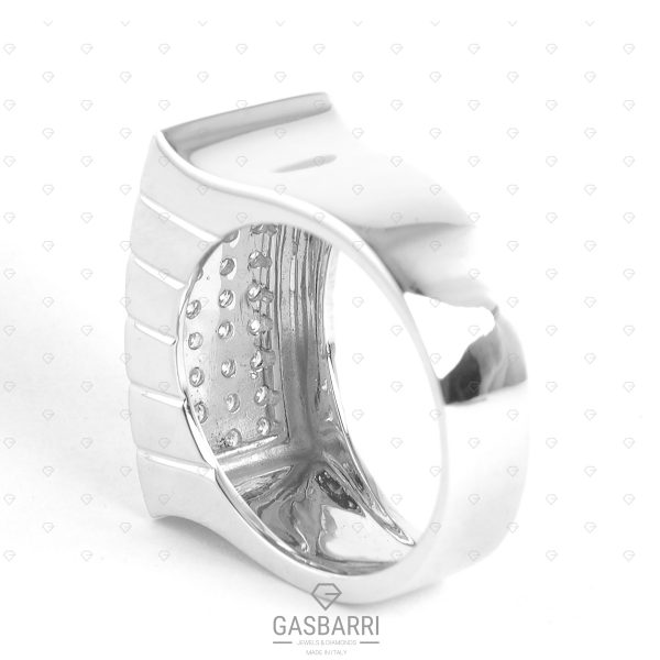 Anello con Pavè di Diamanti