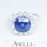 Anello con Zaffiro Naturale Blu e Diamanti