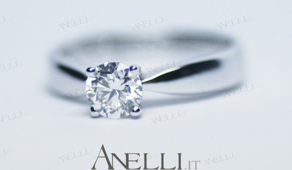 Anello da Fidanzamento con Diamante 0.45 ct E-VS1