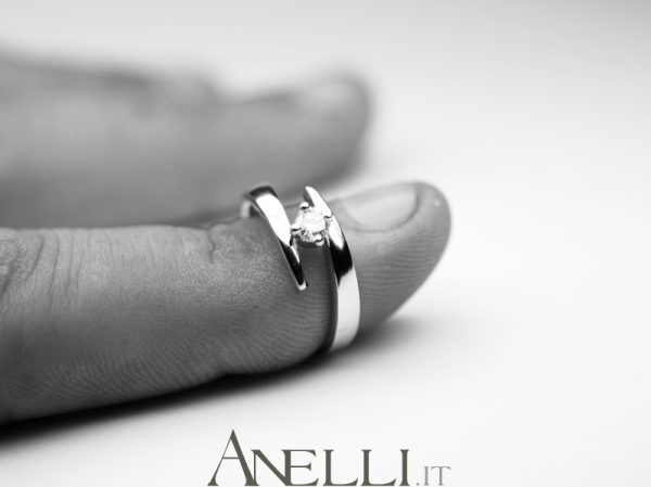 Anello Solitario 0,35 carati F-IF GIA