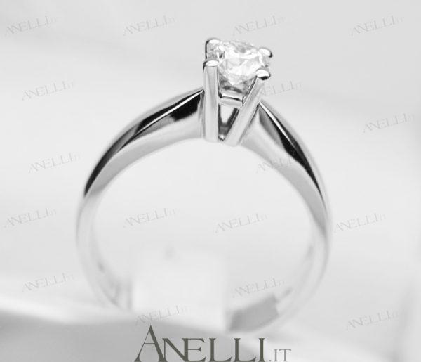 Solitario Diamante di 0.40 carati colore F purezza IF GIA