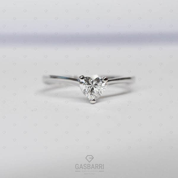 Anello Diamante Cuore 0.50 F-VVS1