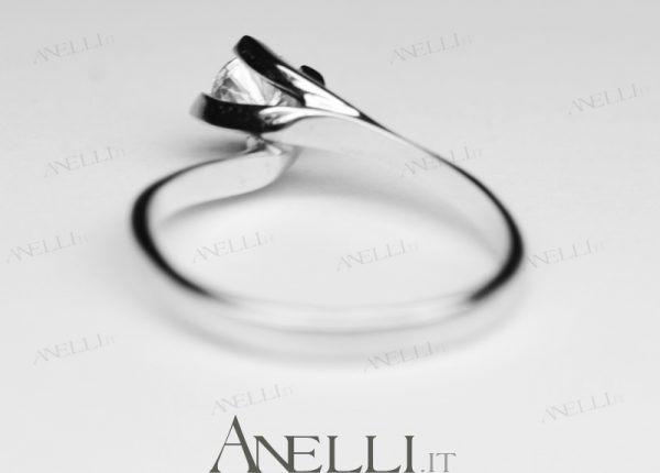 Anello Fidanzamento 0.45 carati colore D purezza VS1