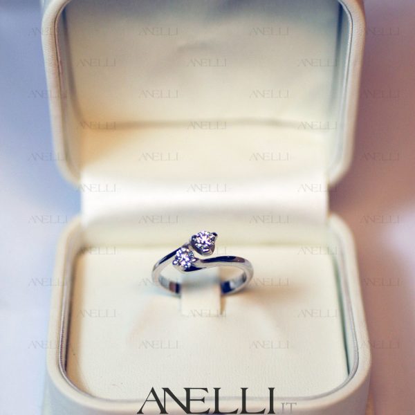 Anello Giulietta e Romeo da mezzo carato (F-VS1)