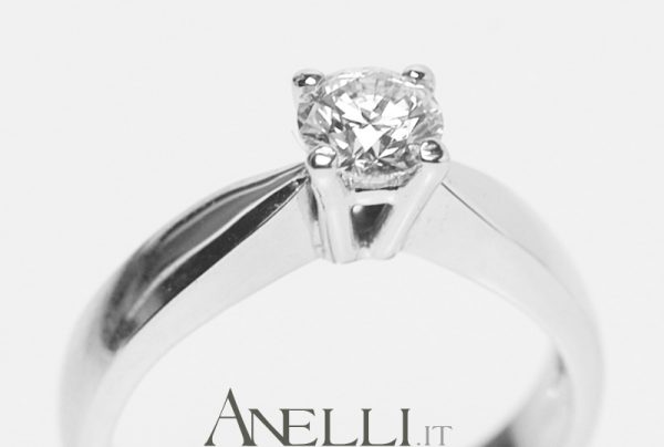 Anello in Platino con Diamante 0.40 carati D-IF GIA