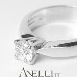 Anello Solitario 0.40 carati colore E purezza VS2 GIA