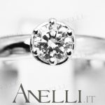 Anello solitario con diamante di 0,32 carati (Colore F - Purezza VS1)