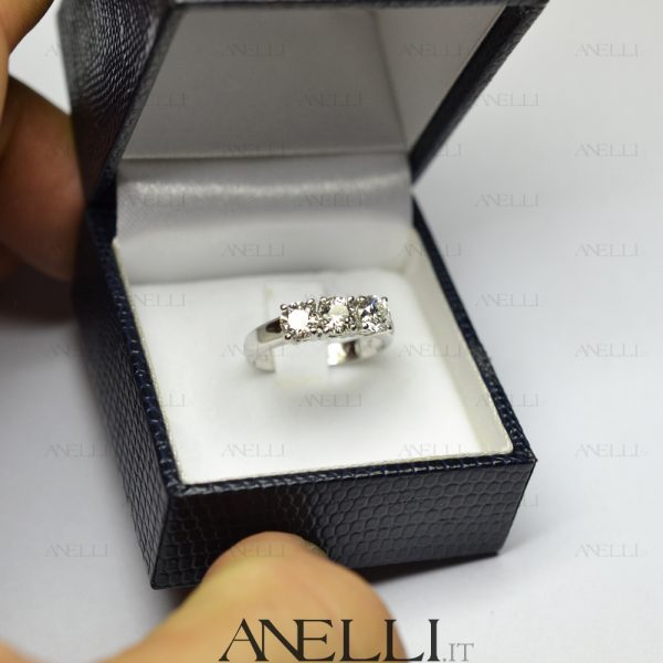 Anello Trilogy 0.90 Ct colore D purezza IF GIA