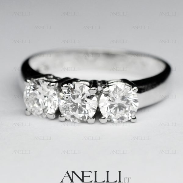 Anello Trilogy 0.90 Ct colore D purezza VVS1 GIA