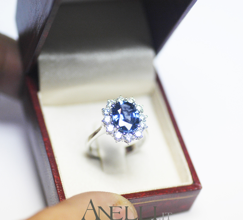 Anello con Zaffiro Naturale di 5 carati Anelli