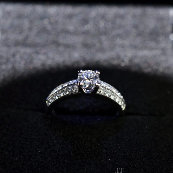 Solitario con Diamanti colore D purezza IF
