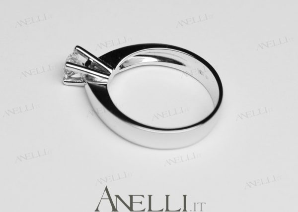 Anello Solitario Fidanzamento 0.40 carati G-IF GIA