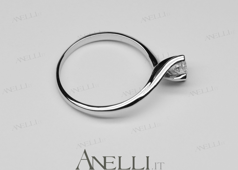 Solitario valentino hotsell 0.30