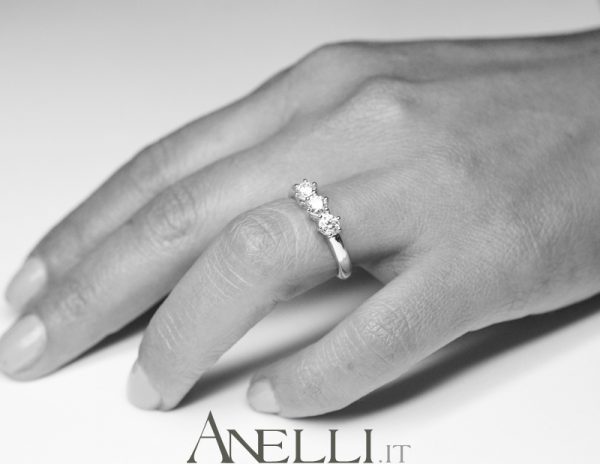 Trilogy con Diamanti 0.75 carati colore D purezza VVS1 GIA