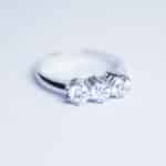 Trilogy con Diamanti 0.90 G-VVS1 GIA