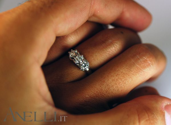 Anello trilogy 1,20 carati GIA
