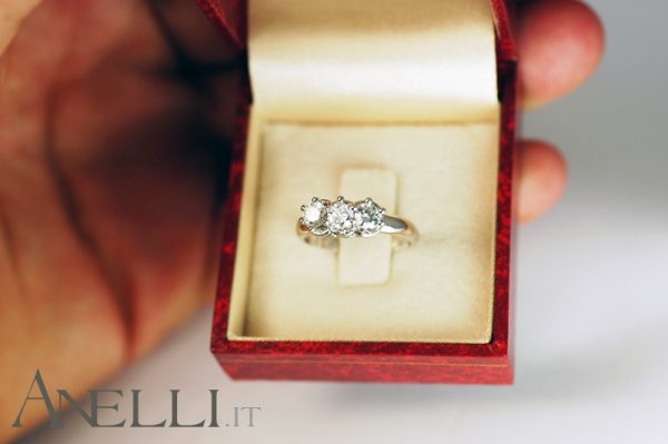 Anello trilogy 1,20 carati GIA