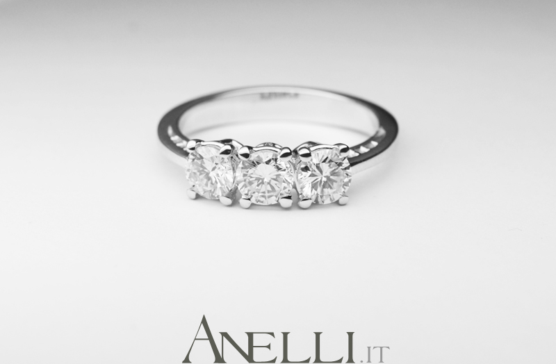 Trilogy 1 Carato Diamanti colore D purezza VS1 GIA
