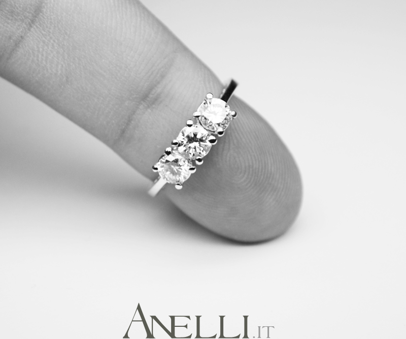 Trilogy 1 Carato Diamanti colore D purezza VS1 GIA