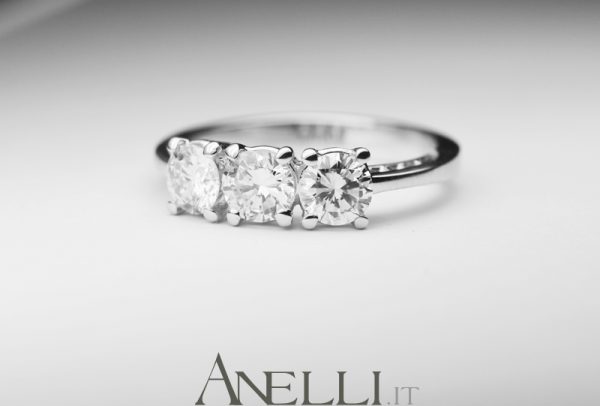 Trilogy 1 Carato Diamanti colore D purezza VS1 GIA