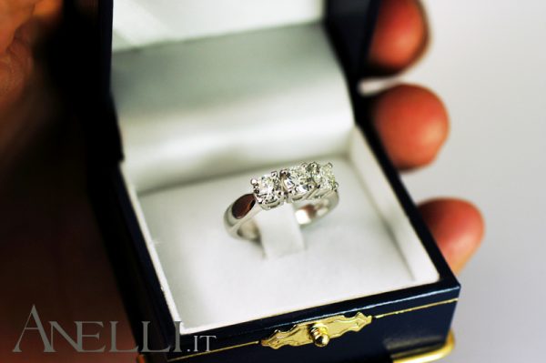 Trilogy di 1,20 carati con Diamanti colore D GIA